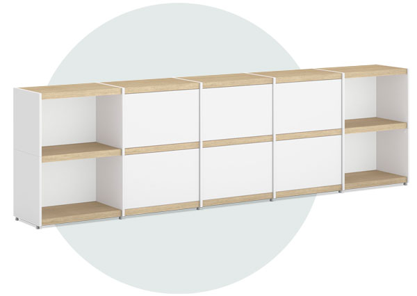 Sideboard bestehend aus 10 Würfeln mit weißen Seiten und Eicheböden, vier offenen Würfeln und sechs mit weißen Türen