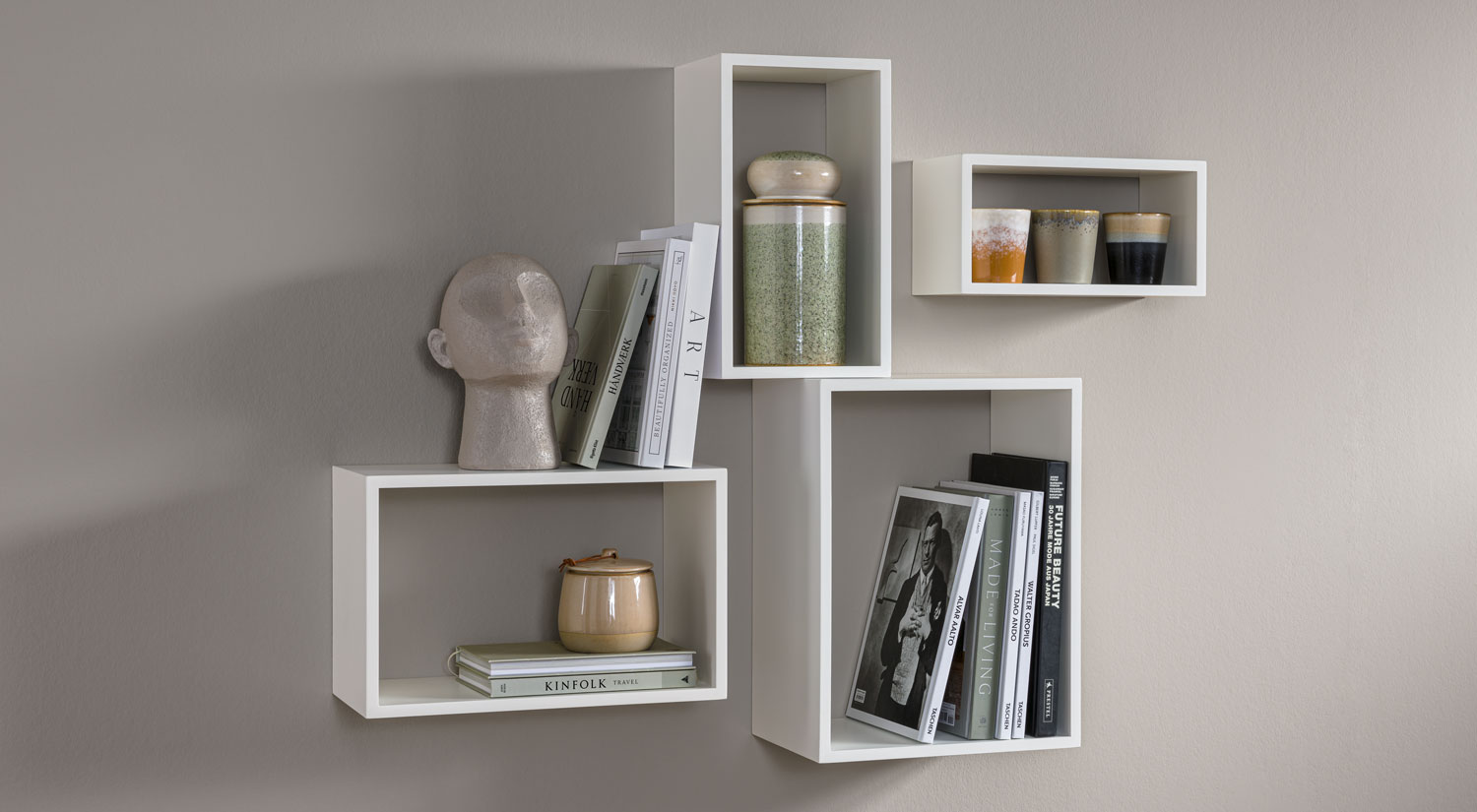 Étagère cube murale - Kit d'étagère WINDOWS en blanc dans le salon