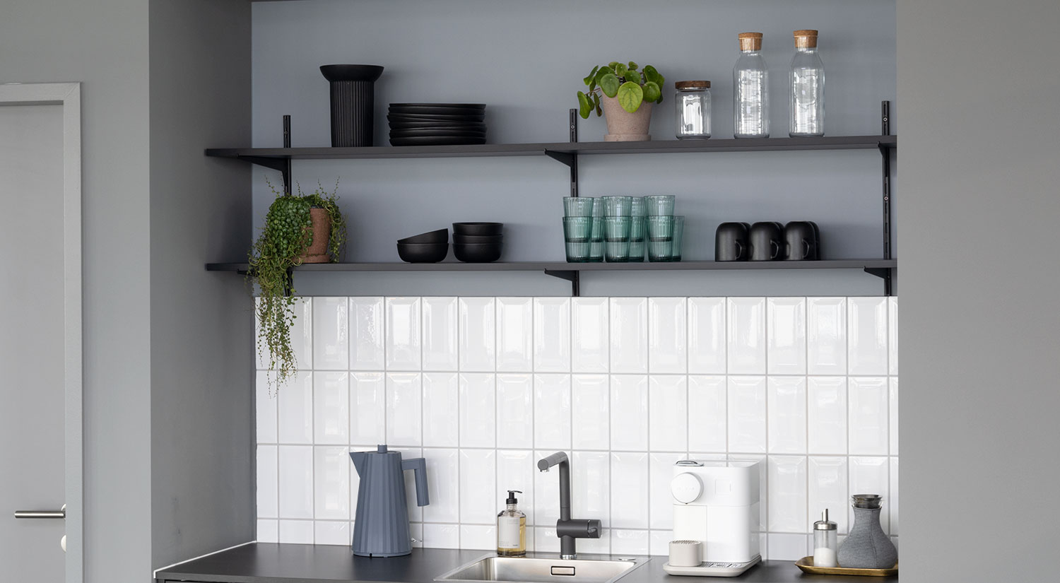 Etagère murale décorative pour la cuisine