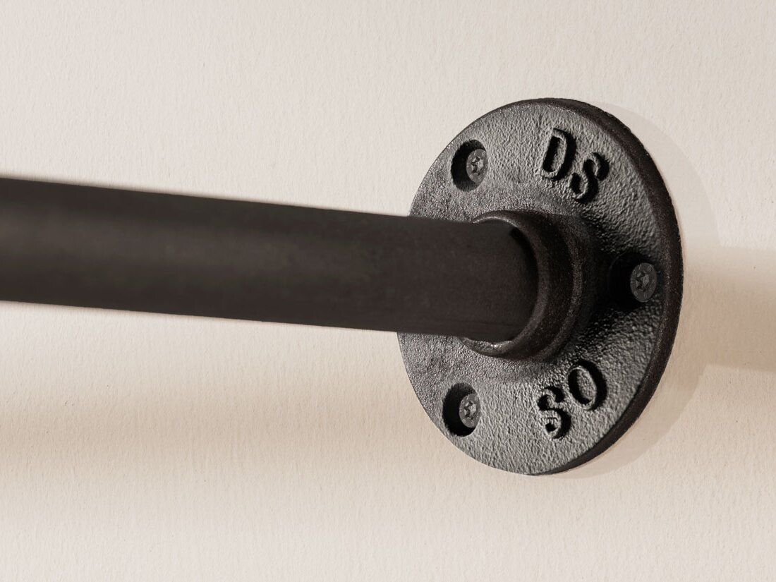 PIPE W-01 - Kleiderstange Wand