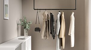 PIPE D-01 Wardrobe Rail | black