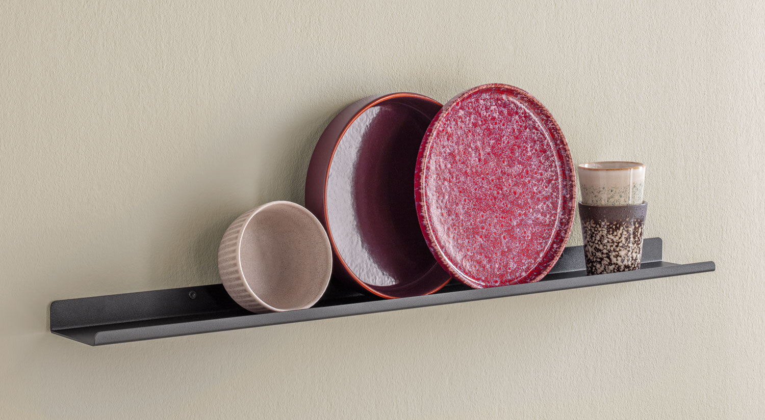 LINE Kitchen Wall Shelf