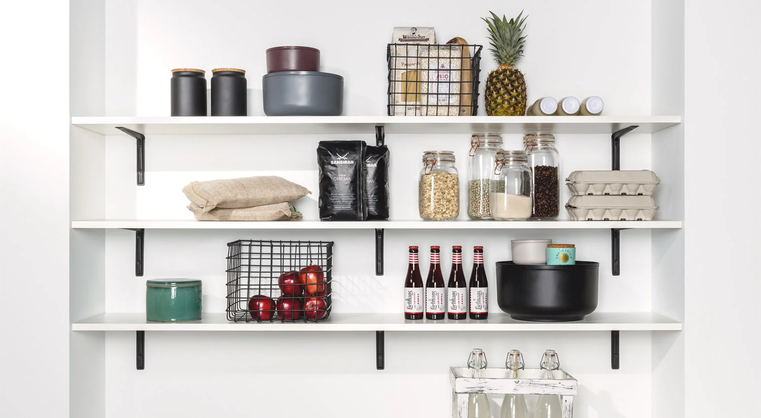 Metal Shelf Brackets - ALTURA black in the storage room