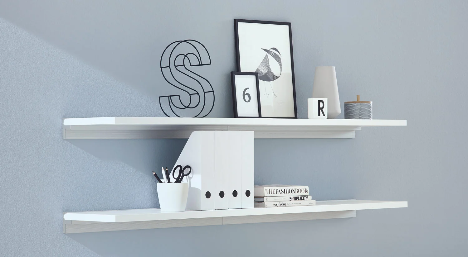 Regalböden - SUMO weiß mit Wandschiene CUBE für Büro