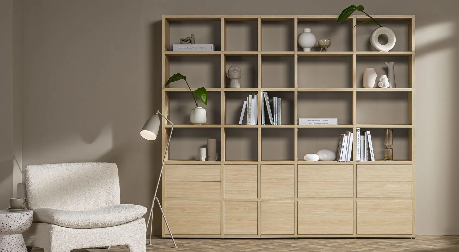 Würfelregalsystem BOON - Regalwand Eiche im Wohnzimmer