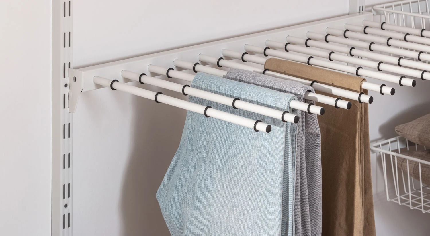 Regalsystem Kleiderschrank WALK-IN - Hosenhalter